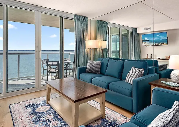 Bay Club By Coolvacay Aparthotel 3*