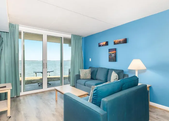 Bay Club By Coolvacay Aparthotel 3*