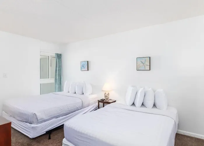 Aparthotel Bay Club By Coolvacay 3*
