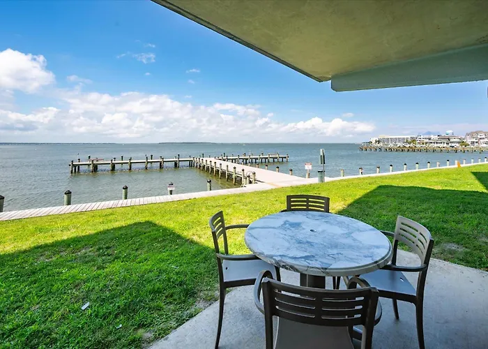 Bay Club By Coolvacay 3*